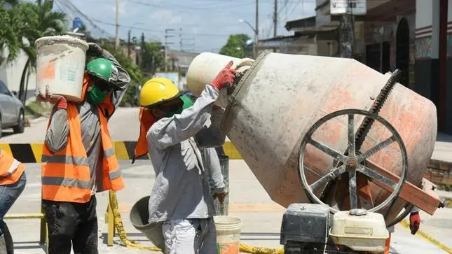 CONCRETERA alquiler de concretera en cuenca alquiler de concretera en azuay cuenca donde alquilar una concretera maquina concretera cuenca concretera de alquiler en cuenca donde alquilar una concretera en cuenca que es una concretera donde puedo alquilar una concretera en cuenaca